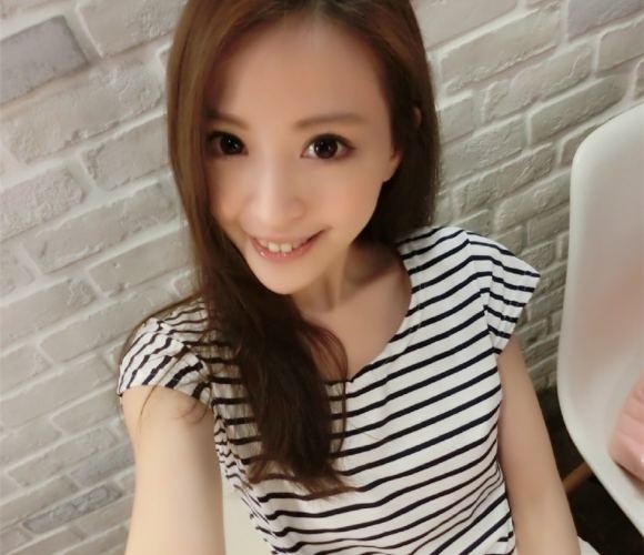 扣着她的腰往返抵触触犯 若是那天没有碰见你_季世求生记