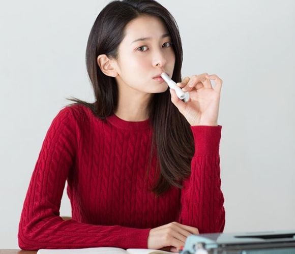 下身用力一挺滋的一声飘飘 美男被吸奶_久恋成婚