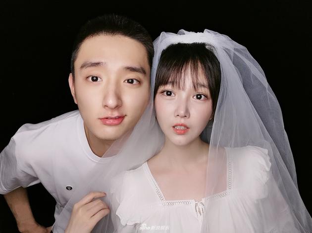 于小彤陈小纭被曝分手 女方已清空所有相关微博