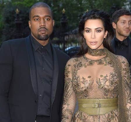 金·卡戴珊回应出轨传闻  称侃爷有精神问题