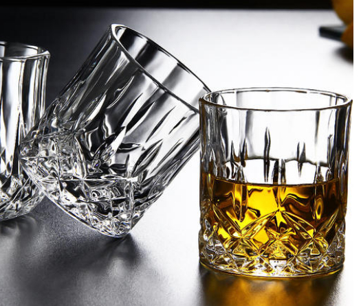 我有酒，你有爱情故事吗？