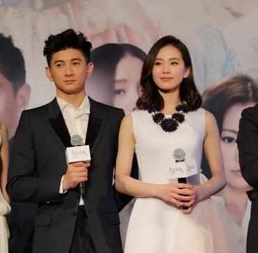 吴奇隆刘诗诗被曝320办婚礼 经纪人:不能讲