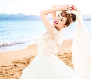 宝贝放松点别夹太紧 他一下一下的顶了进去