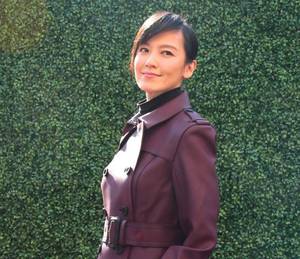 二月红被轮 总裁揉捏高耸浑圆乳