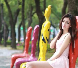 男友长20厘米一只手握不住 男主在女主里面尿的文