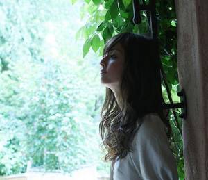 我坐在哥们的巨龙上写作业 花瓣一张一合撑到极致性