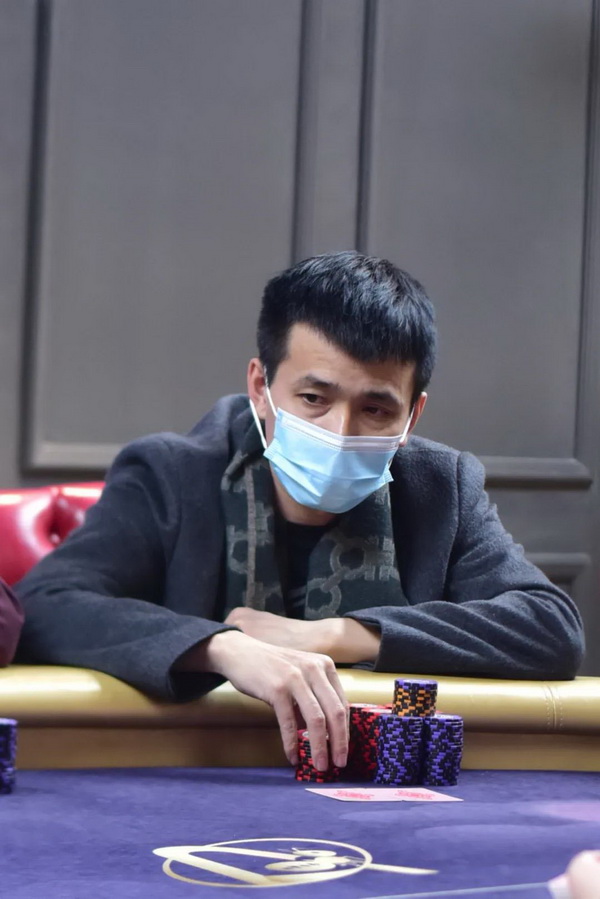 泰山杯 | 天龙扑克马小妹儿专访主赛冠军吕阳军！