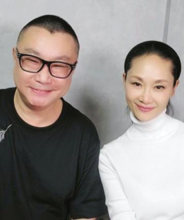 于文华晒与搭档尹相杰合照 男方曾因吸毒两次被抓