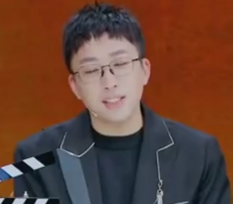 于正当面指责当红小鲜肉李汶翰演技差引发网友一片热议
