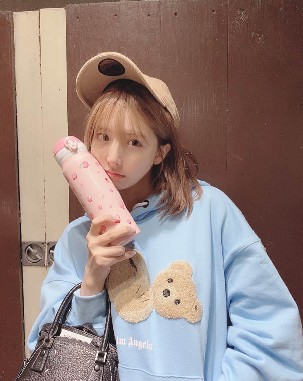 「三上悠亚」生气了？PO 日常萌照却被网友回这句…钓出本人亲回：真的很变态