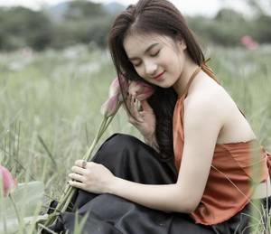 小受小说np 梵露梵悠扬 会议室play