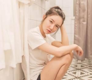 苞米地里让你痛快 一整晚放在里面不拿出来