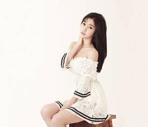 言婚不言爱 pgone李小璐未拉窗帘照片