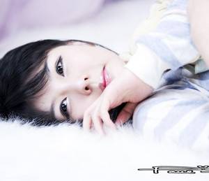 大学教授娶我这丑保姆全文 我胸太大这里装不下