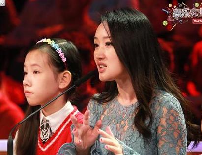 43岁杨钰莹仍单身 坦言想当妈妈生孩子