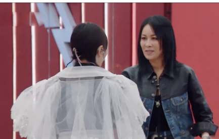 三个女人一台戏 三十个女人那有多少台戏