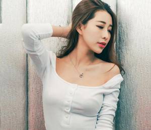 真紧水真多H 校花和黑人的H文