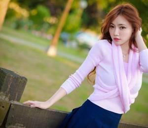 穿越野人部落小说 公车诗晴下车后传