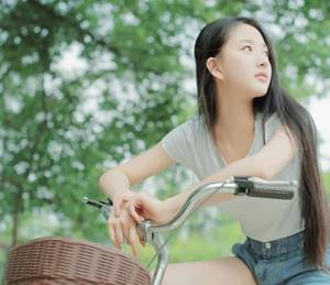 她的大白兔软软的 妖女榨汁1到49txt下