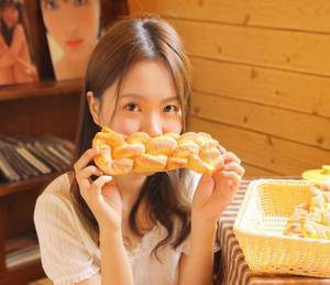 好紧好爽再浪一点荡货h 穿书女配心脏病