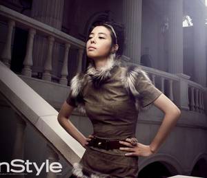 老头好猛受不了456 吸她的奶水