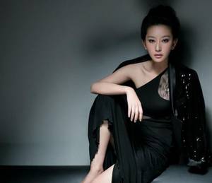 坐在指尖上自己动gl 历史上令妃和五阿哥的关系