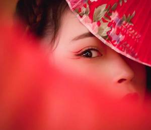 顾先生的第一 宠婚 摸着她下面水流出来了