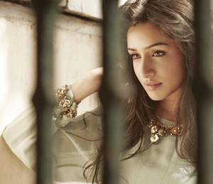 老公大人有点拽全文 替阴婚封琰年夏