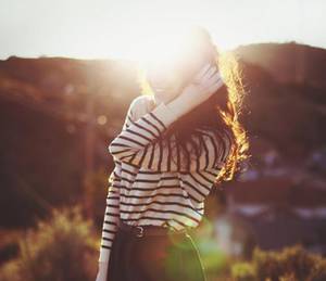 日起来太痛快了 太子菊华国