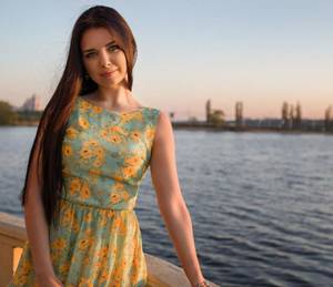 经理慢点受不了了我要 盛夏来吃肉书屋