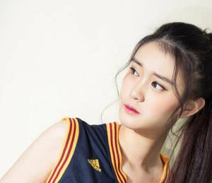 丞相不要了好大 男生把东西放女生包里