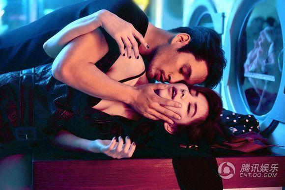 Ella演小三抢贾静雯老公 谈激情画面显娇羞