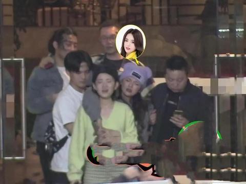 杨超越再回应醉酒上热搜 坦言以后聚会会更加小心