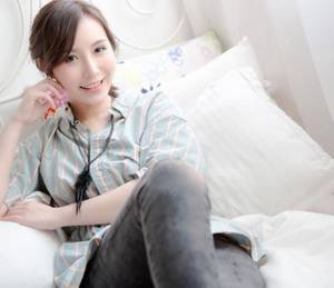 女帝霸道强迫男宠 我看见一个老头几把大