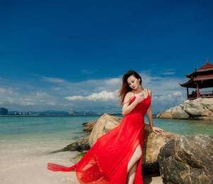 两指分开花瓣gl 女主宠溺男主太监自卑