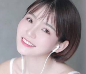 两只大白兔突然跳出来 宝贝儿想要就叫出来