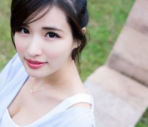 废柴丑女要逆天免费阅读 年下变态攻