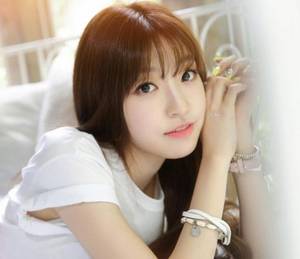 女帝霸道强迫男宠 我看见一个老头几把大