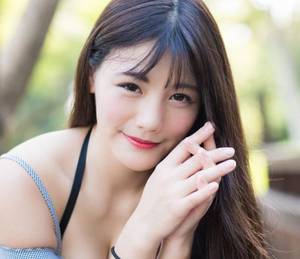 你明明就是喜欢我52 两女四条腿纠缠