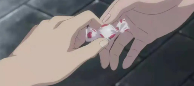 “当爱情缺席的时候，学着过自己的生活”